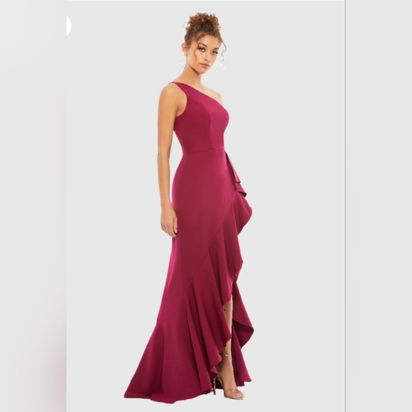 Ieena for Mac Duggal, One Shoulder High Slit Ruffle Gown,Berry, Size 2,MSRP $358 - Picture 3 of 13